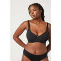 Ysabel Mora Reducing Bra, made from 75% polyamide and 25% elastane, features reinforced underwire, wide straps, and a multi-position closure for maximum support and style.