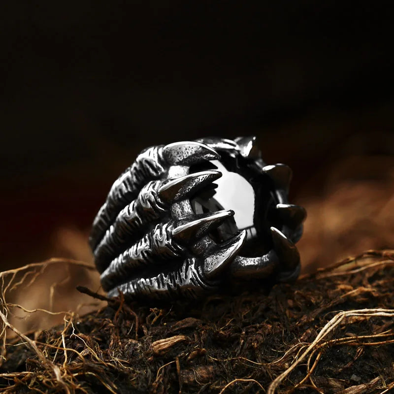BEIER Stainless steel Cool Unique Black Stone Ring Titanium Steel Retro Old Totem Jewelry For Man Factory Price Sale BR8-334