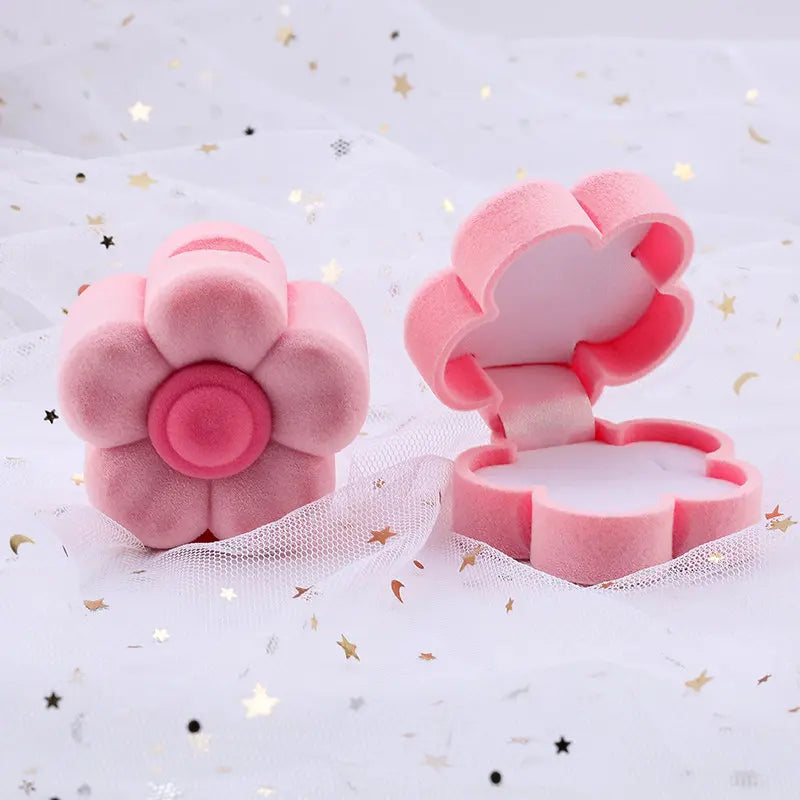 One Piece Velvet Jewelry Box Gift Box Container Wedding Ring Box Ring Case Earrings Holder For Jewelry Display & Gift Package