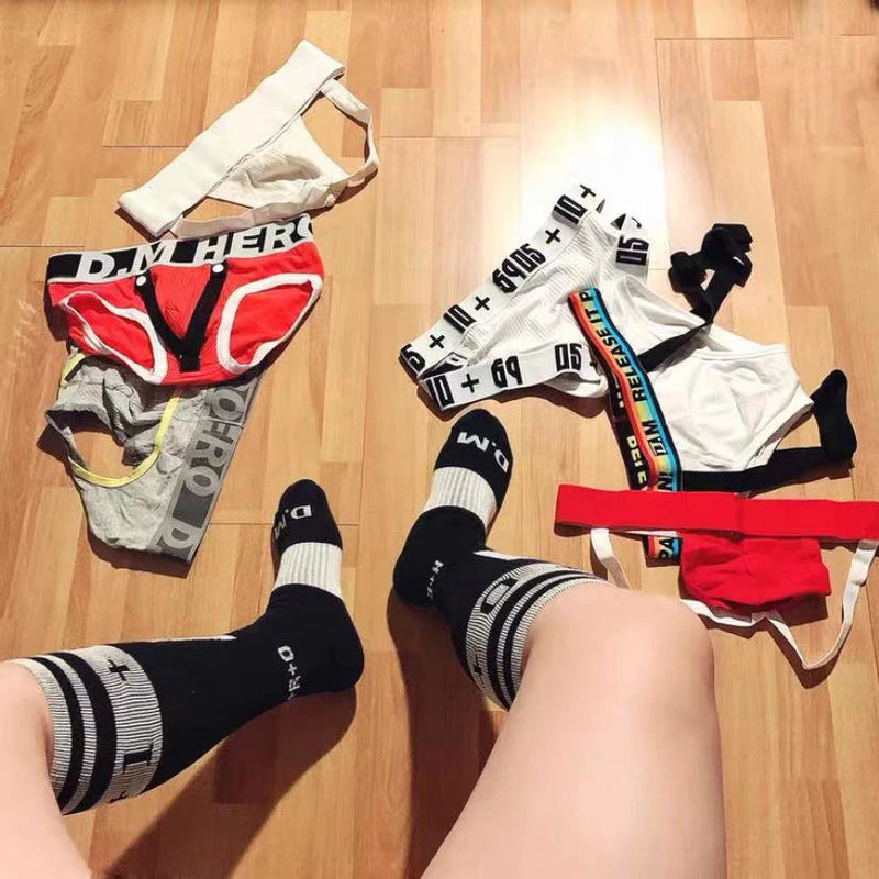 Fashion White Black Yellow Blue Pink Color Socks Sexy Men Sports Long Tube Football Streetwear Socks Comfortable Socks