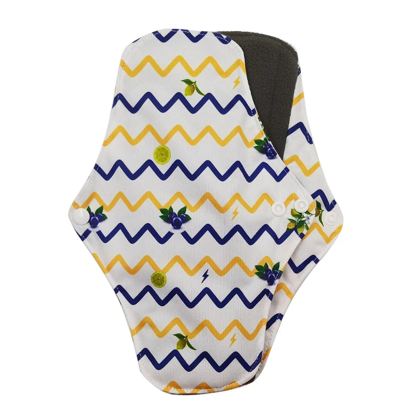 [LECY ECO LIFE]Reusable cloth menstrual pads bamboo charcoal fleece inner lady Flamingo printed waterproof Mummy pads for Women