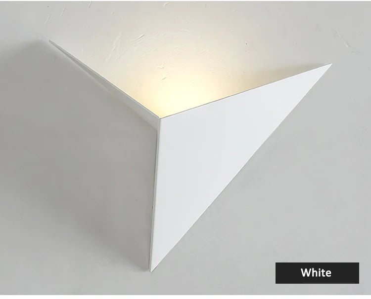 Creative Triangle Wall Lamp Nordic Led Wall Light Living Room Background Bedside Lamps Stairs Indoor Bra Wall Sconce Lighting