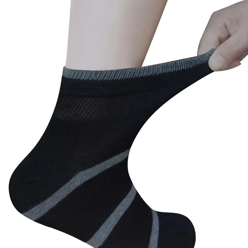 Men's Bamboo Diabetic Ankle Socks with Seamless Toe and Non-Binding Top,6 Pairs L Size(10-13)