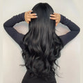 TINY LANA Natural Black Long Wavy Synthetic Wig with Bangs for Women Body Wave Dark Brown Wigs Cosplay Daily Hair Heat Resistant