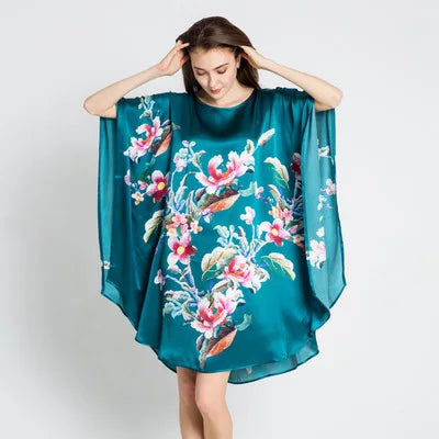 100% Mulberry Silk Nightgowns For Women  Long   Silk Nightdress  Real Silk sleepwear  Ladies Female   Gift Loose Large Free size