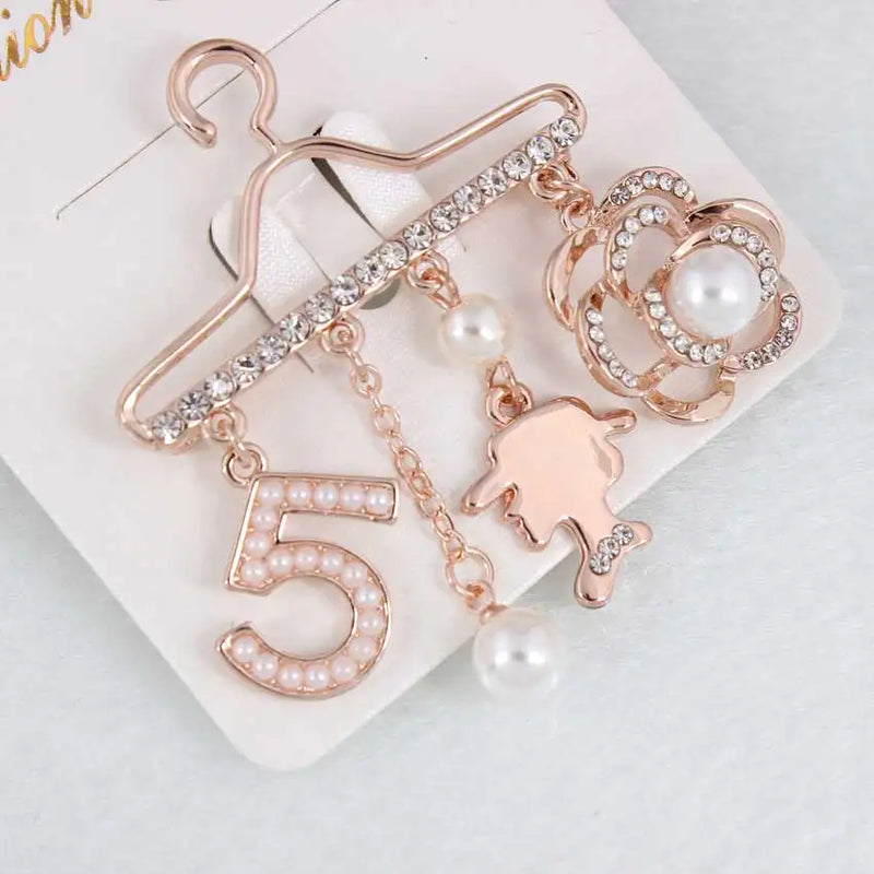 Fashion Brooch Pin Generous Pearl letter Brooch Pin Scarf Pin Top Fashion N5 Brooch For Women