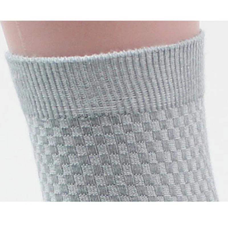 New Bamboo Fiber Men Socks Classic Deodorant Business Brand Crew Socks Men High Quality Casual Compression Socks 5pairs / lot