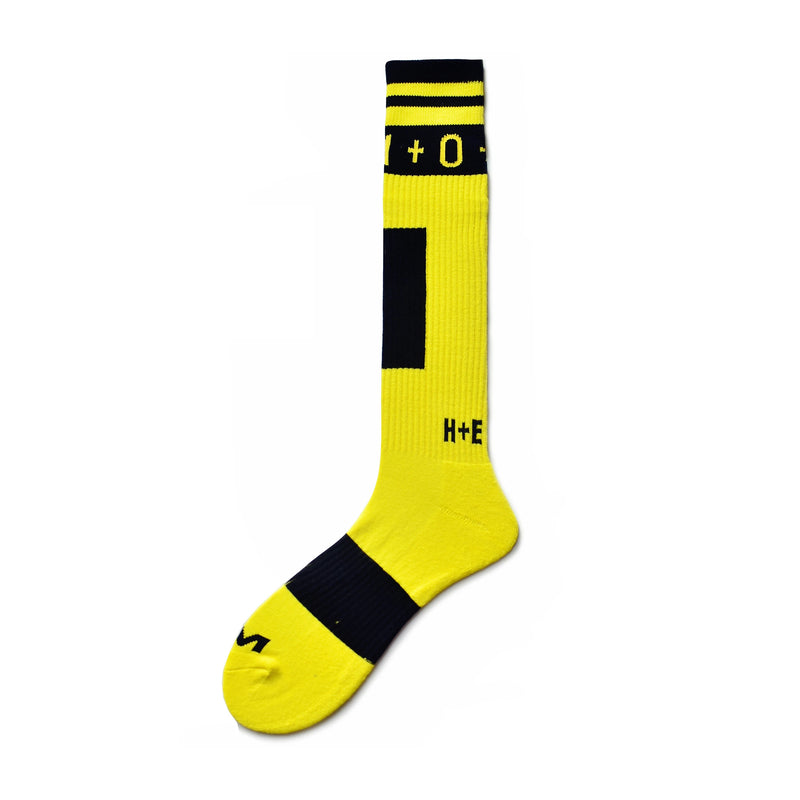 Fashion White Black Yellow Blue Pink Color Socks Sexy Men Sports Long Tube Football Streetwear Socks Comfortable Socks