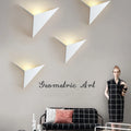 Creative Triangle Wall Lamp Nordic Led Wall Light Living Room Background Bedside Lamps Stairs Indoor Bra Wall Sconce Lighting
