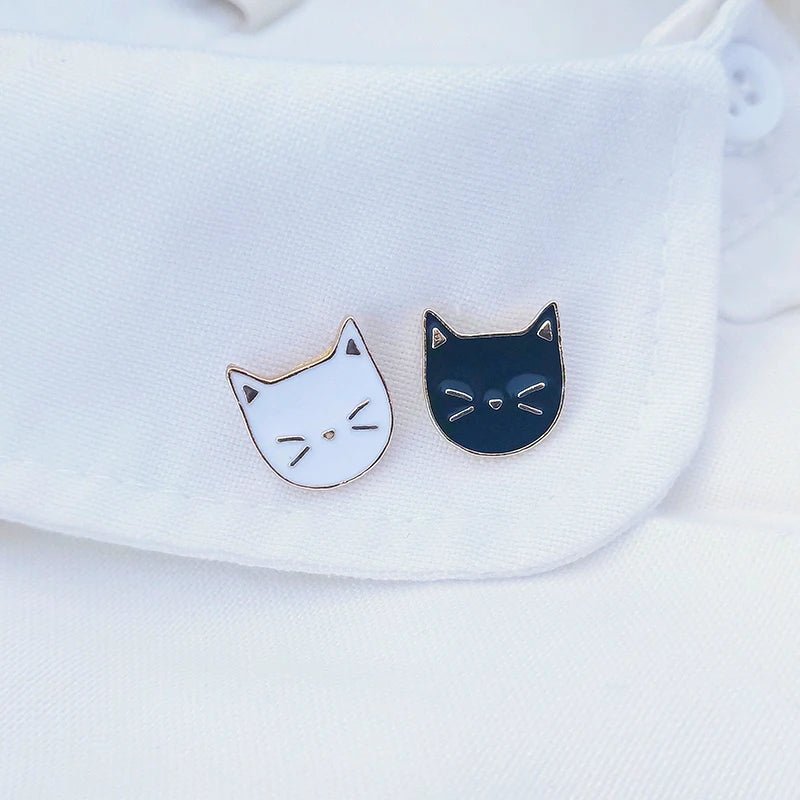 2 Pcs / Set Hot Cartoon Cute Cat Animal Enamel Brooch Pin Badge Decorative Jewelry Style Brooches For Women Gift