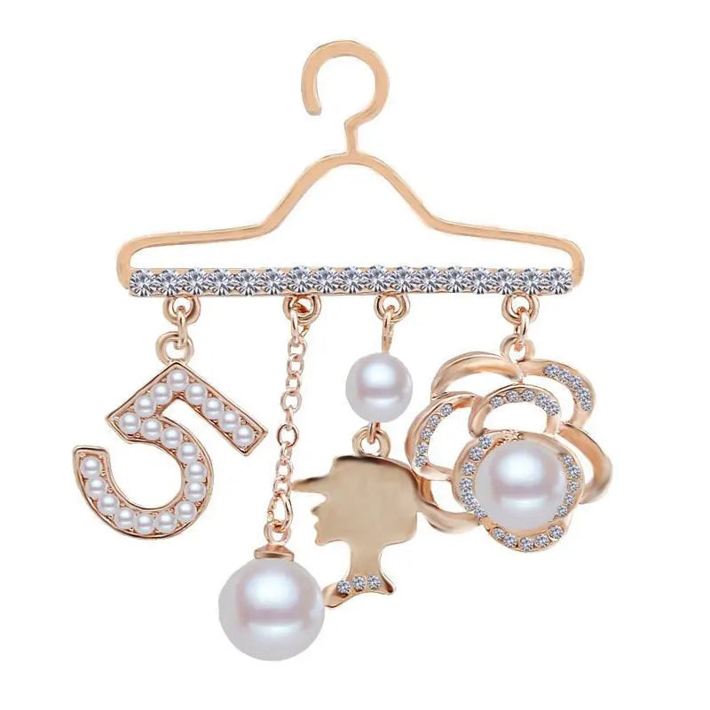 Fashion Brooch Pin Generous Pearl letter Brooch Pin Scarf Pin Top Fashion N5 Brooch For Women
