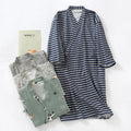 2021 New Men's 100% Cotton Gauze Cotton Robe Loose Thin Yukata Japanese Kimono Pajamas Men's Hooded Robe V-Neck Pajamas Bathrobe