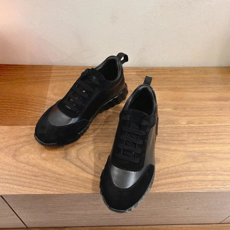 New shoes fashion, individuality, women's leisure, fashionable flat sports shoes, leather mesh, breathable running, rubber