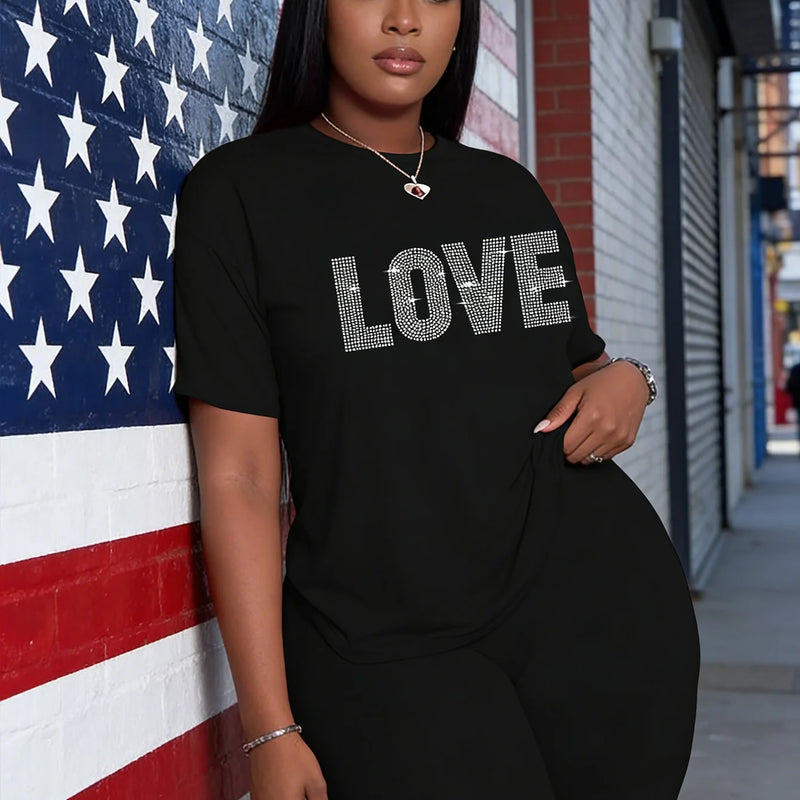 Women's Oversized Casual T-Shirt and Shorts Set, with Round-Neck Short-Sleeved Knitted Fabric and Lettered Heart Print, Suitable