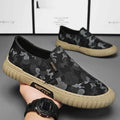 Camouflage Canvas Men's Casual Shoes Breathable Summer Sporty Slip-On Beijing Lazy Shoes Round Toe Flat Heel Lightweight Shoes