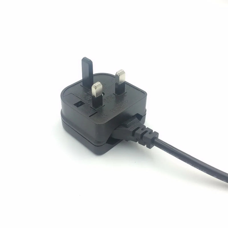 European 2pin Plug To UK 3pin Plug Adapter With 5A Fuse UK British Electrical Travel Adapter Converter Socket Power Cord Outlet