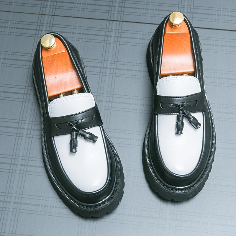 Fashion Tasseled Loafers Men Casual Shoes Black and White Leather Slip-on Shoes Classic British Style Penny Luxury Brand Driving