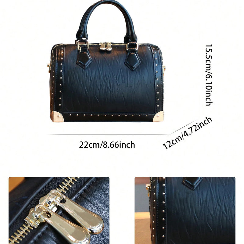 2025 New Fashion High-End Ladies' Handbags, Large-Capacity Boston Pillow Bags, Retro Rivets, Box Bags, Personalized Street Shoot