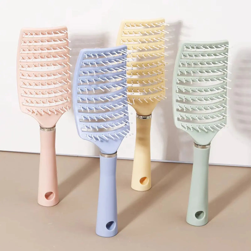 Curling brush - ergonomic handle, hollow design, durable rubber bristles, suitable for all types of hair