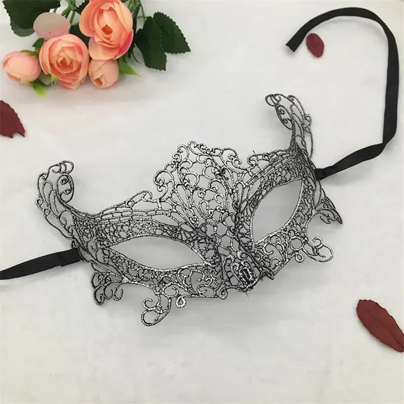 Women's Sexy Half Face Animal Lace Party Mask for Halloween Masquerade Cosplay Party Supplies Ladies Anime Eye Masks Silver