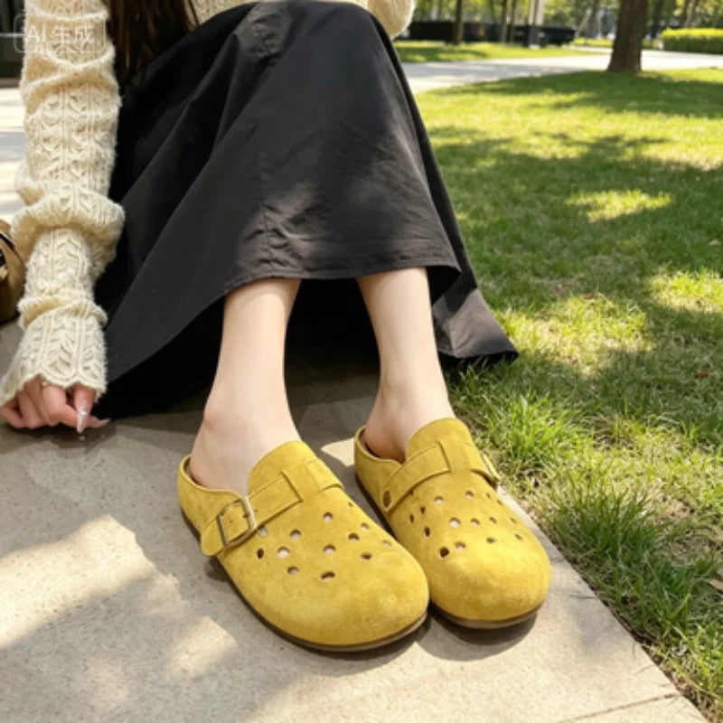 Women's Summer Breathable Hollow Out Clogs, Closed Toe Mule Slippers, Soft Sole Slip-On Shoes, Flat Sandals For Outdoor Wear