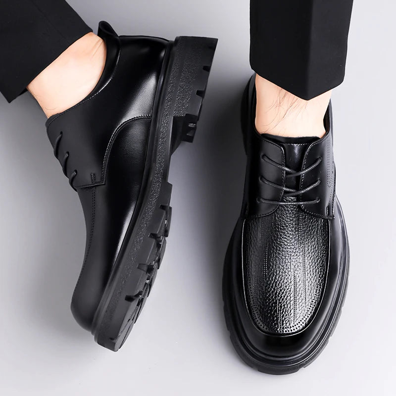 2025 New Classic Shoes for Men, Authentic Calfskin Brogue Formal Shoes for Men Handcrafted Men's Oxford Shoes Business Formal