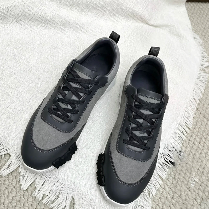 New shoes fashion, individuality, women's leisure, fashionable flat sports shoes, leather mesh, breathable running, rubber