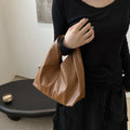 New PU Leather Tote Bags for Women Luxury Niche Design Hobo Bag Women Handbag Simple Pleated Stylish Clutch Bag