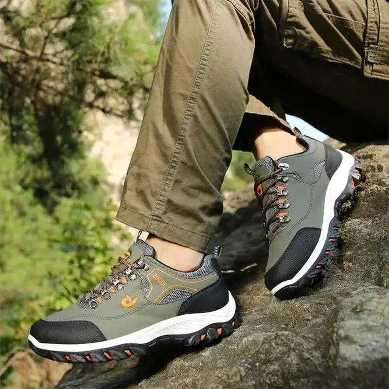 Trend Men's Casual Sneakers Comfort Outdoor Platform Shoes for Men Travel Lightweight Hiking Sneakers Size 48 Sapato Masculino