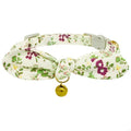 F19B Dog Cats Collar Comfortable Flower Charm Design Adjustable for Puppies Kittens Adults