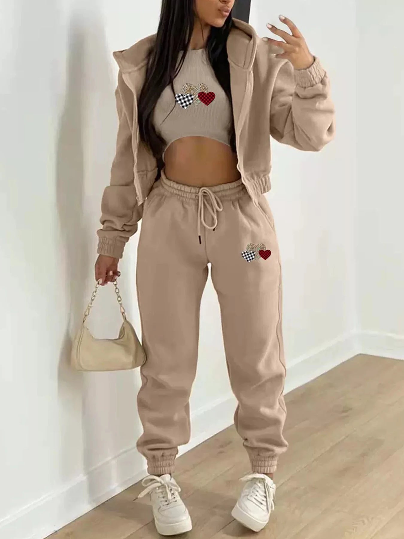 Women's New Fleece Heart-shaped Print Sports and Leisure Three-piece Suit, Long-sleeved Jacket and Half Vest and Drawstring Pants, Machine Washable