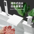 Waterfall Bathtub Faucet Deck Mounted 3 Holes Bathroom Tub Sink Mixers with Handshower Widespread Bath Tub Tap Gold/Black/Gold