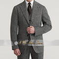 Grey Exquisite Men 3pcs Suit Herringbone Peak Lapel Jacket Vest Pants Set for Wedding Prom Graduation Birthday Party Father Gift