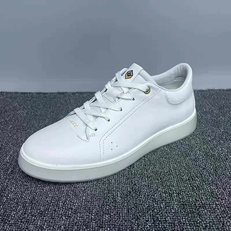 Black Casual Shoes Lightweight Sneakers Breathable Genuine Leather Sports Shoes Zapatillas Hombre Men Skateboarding Shoes Flat