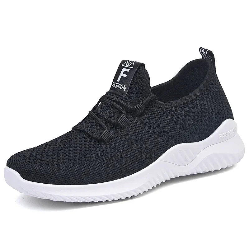 2026 Spring and Autumn Fashionable Solid Color Breathable Round Toe Sneakers Casual and Comfortable Thick-soled Women's Shoes