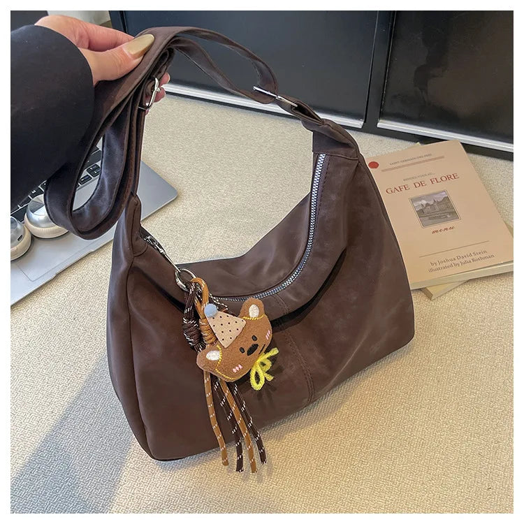 Large Capacity Simple Casual Hobo Bag Comfortable and Versatile Texture Crossbody Shoulder Bag Simple Retro Commuter Storage Bag