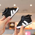 VALEN SINA New Baby Shoes White Christening Baptismal Moccasins Infant Boys Girls Slip-On Peas Shoes Walking Shoes
