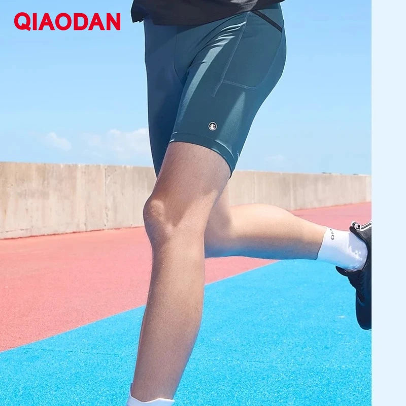 QIAODAN Marathon Men's Skinny Shorts 2025 Summer New High Streth Breathable Lightweight Knit Training Shorts XZZ23245257R