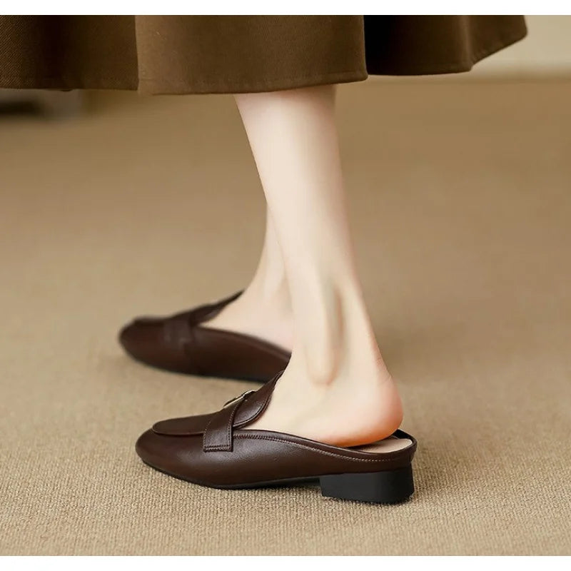 New Women's 2026 Retro Mules Low Heel Loafers Slip-On Shoes Elegant Daily Commute Casual Flat