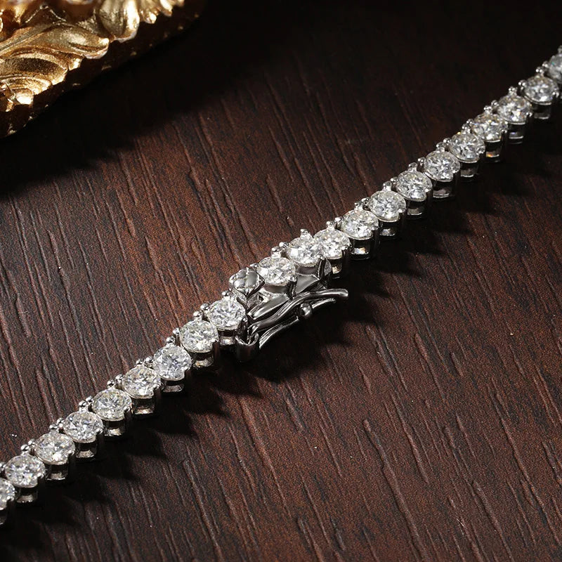 KNOBSPIN 3 Claw D VVS1 Moissanite Tennis Necklace s925 Sterling Silver 18k White Gold GRA Certified - Visuel 3 | SAMAG