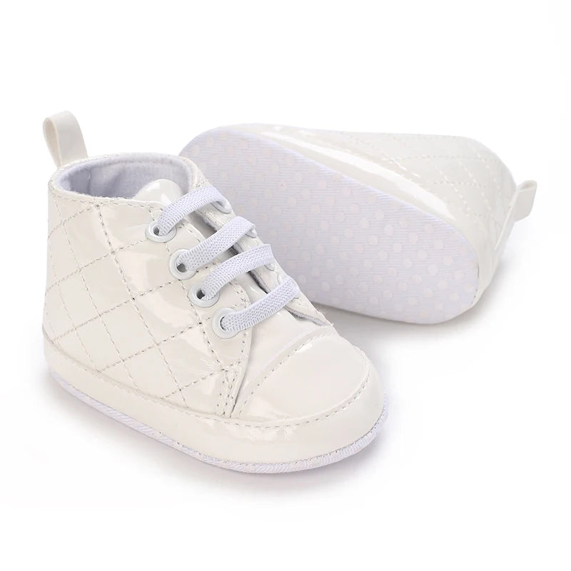 Canvas Sneakers Baby Boy Girl Shoes First Walkers Infant Toddler Anti-Slip Soft Sole Classical Newborn Baby Shoes 0-18 Month