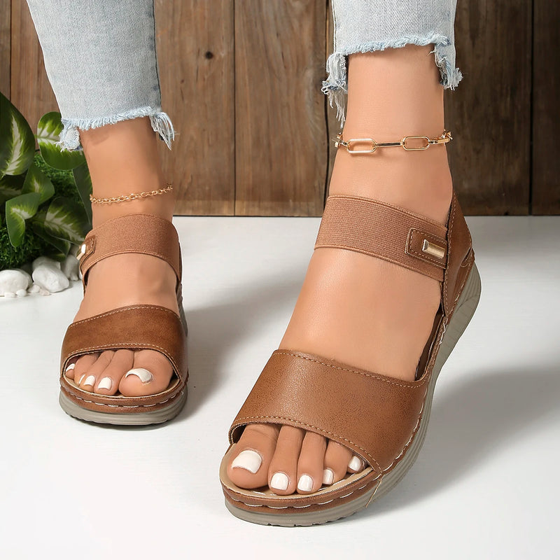Women's Summer Wedge Sandals 2025 New Fashion Comfortable Beach Ladies Light Casual Thick Soled Large Size Sandals for Women