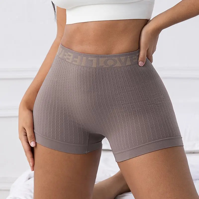 Ribbed Yoga Shorts Seamless High Waist Hip Lifting Elastic Breathable Quick Dry Fitness Running Casual Sports Bottoms for Women