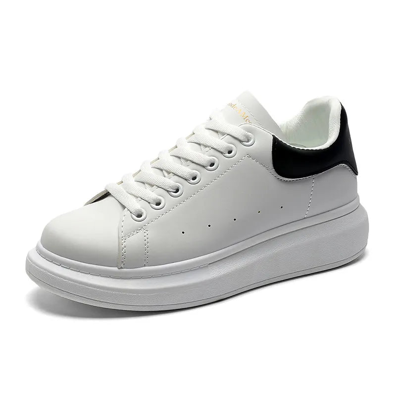 Men's breathable lightweight white shoes spring summer soft-sole comfort walking casual shoes fashion student sports baord shoes
