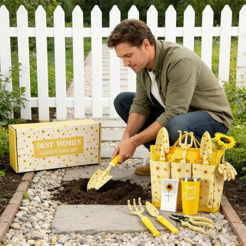 Last Gardening Gift Set Highlighting Beautiful Flower Plan Finish With Fundamental Devices And Insulated Cup M4YD