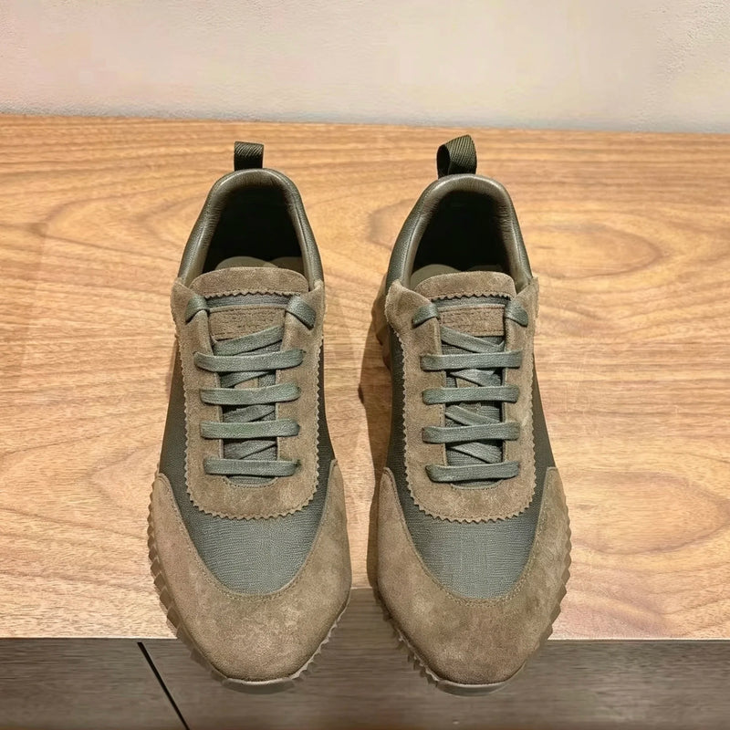 New shoes fashion, individuality, women's leisure, fashionable flat sports shoes, leather mesh, breathable running, rubber