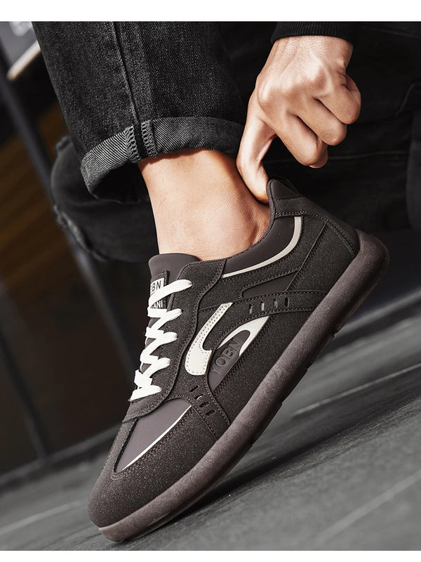 Men's Casual Sports Shoes with Low Heel Round Toe Soft Sole Multi-color Design Fashionable Large Size Walking Board Shoes