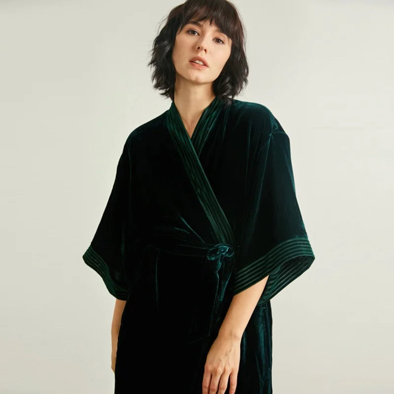 Birdtree,OEKO-TEX,Base Fabric 100%  Silk Robe,Women Sleepwear Natural Thicken Nightgown,Velvet Home Pajamas P5D924JF