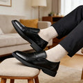 1pair Men's Shoes Are Business and Casual Overshoes Are Breathable Non-slip and Sweat-absorbing Men's Shoes Are Sizes 39-45.