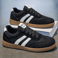 A Pair of Skateboard Shoes, Shoes for men,German Training Shoes, Men's tennis shoes,Men'S Fashionable Sports And Leisure Shoes,